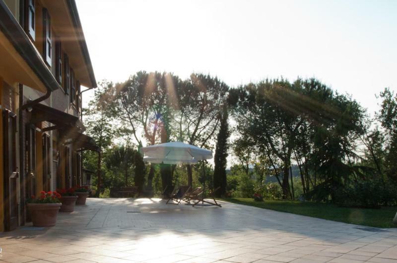Agriturismo Di Paterno Sarzana Exterior photo